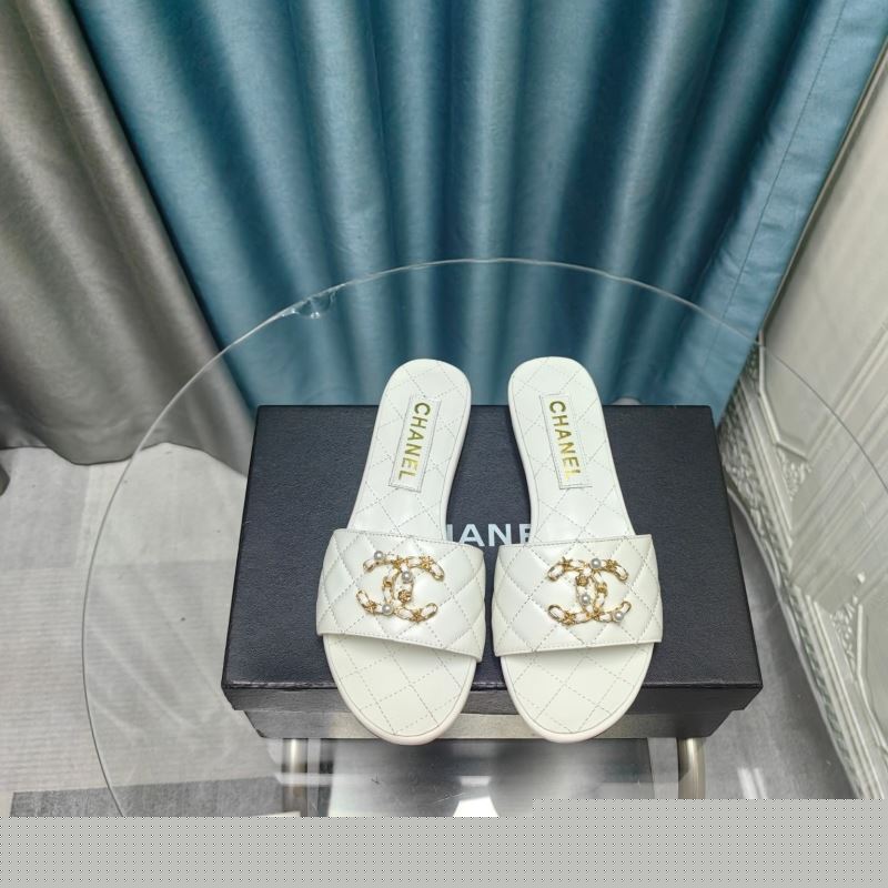 Ch*el slippers